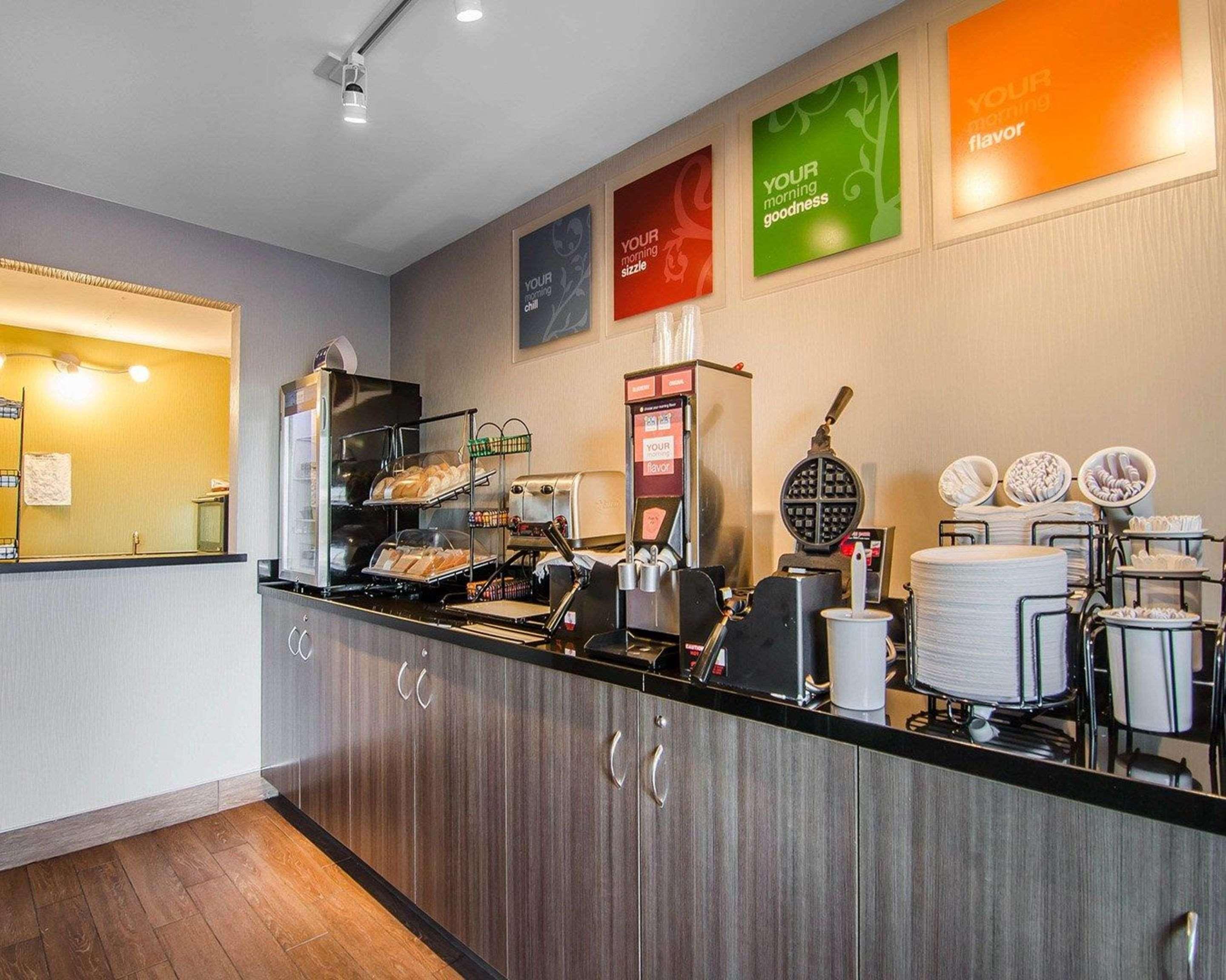 Comfort Inn Swift Current Εξωτερικό φωτογραφία