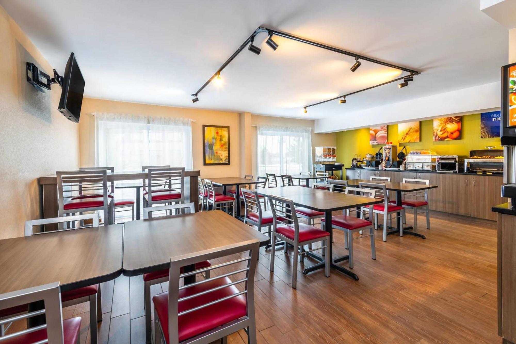 Comfort Inn Swift Current Εξωτερικό φωτογραφία
